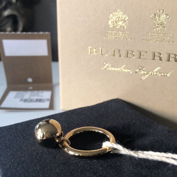 BURBERRY Charm Gold-plated Ring - Picture 9 of 9